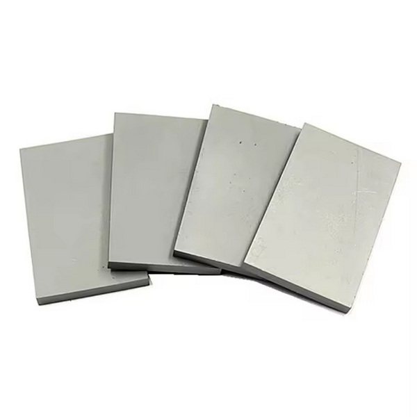 Мыкты Carbide Plate өндүрүүчүлөрү жана жеткирүүчүлөрү in France.jpg
